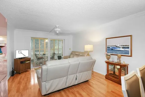 400 NE 20th Street Boca Raton FL 33431