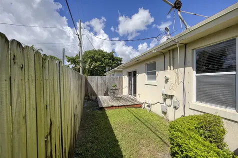 416 Circle Drive S Boynton Beach FL 33435