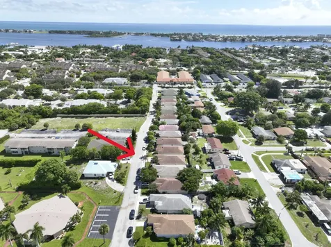 416 Circle Drive S Boynton Beach FL 33435