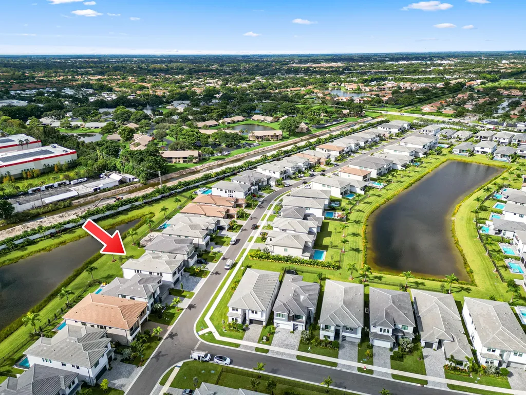 8258 Essex Country Club Drive Boca Raton FL 33434