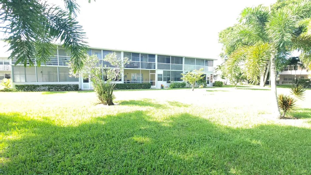 159 Cambridge G West Palm Beach FL 33417