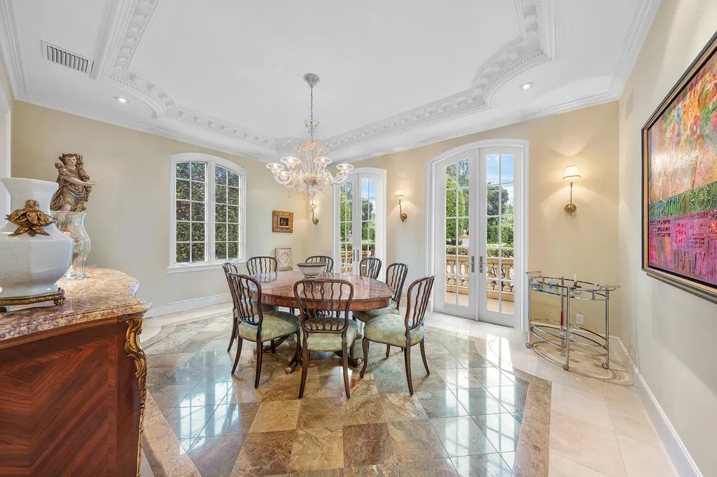 242 Wells Road Palm Beach FL 33480