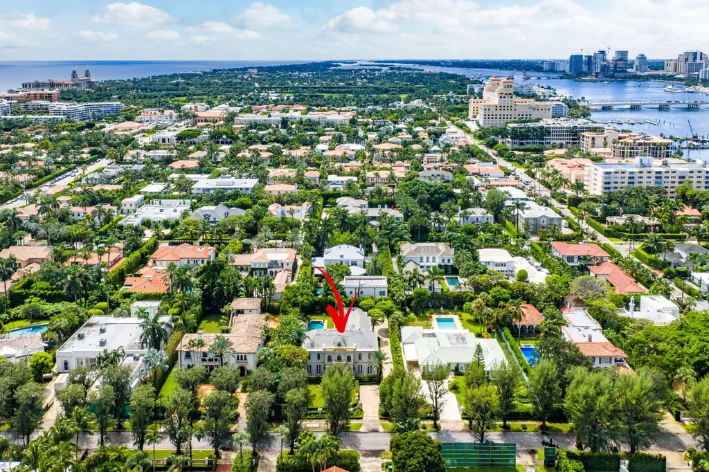 242 Wells Road Palm Beach FL 33480
