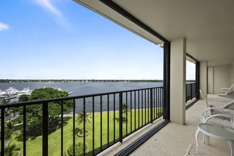 134 Lakeshore Drive North Palm Beach FL 33408