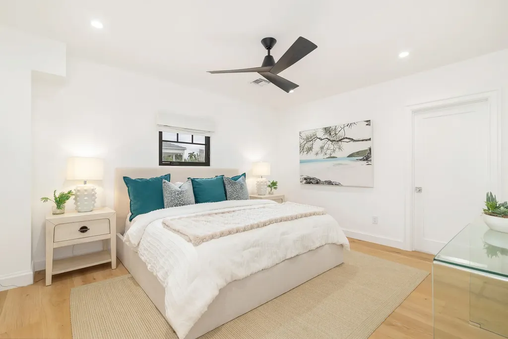 254 9th Street West Palm Beach FL 33401
