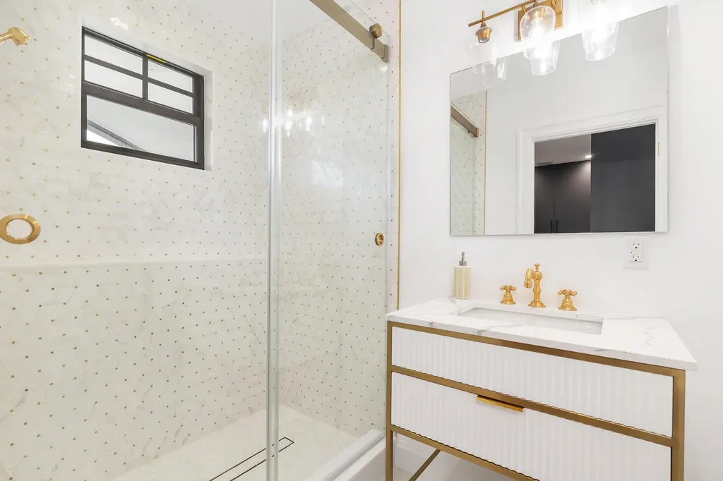 254 9th Street West Palm Beach FL 33401