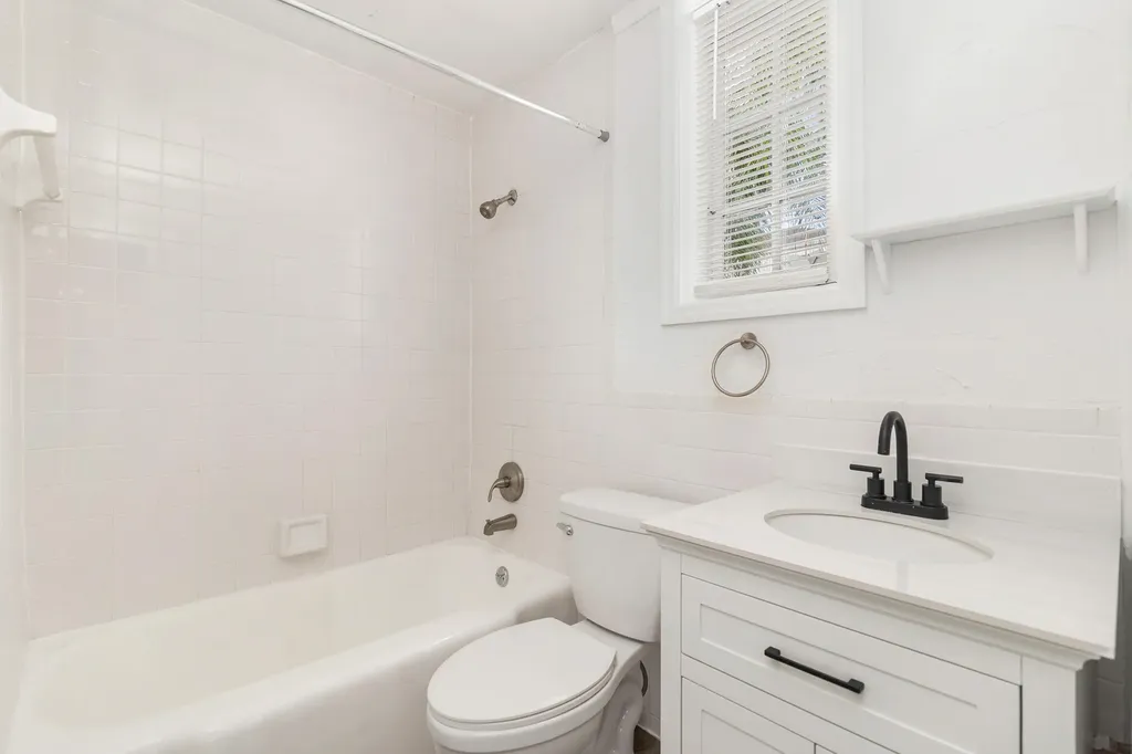 254 9th Street West Palm Beach FL 33401