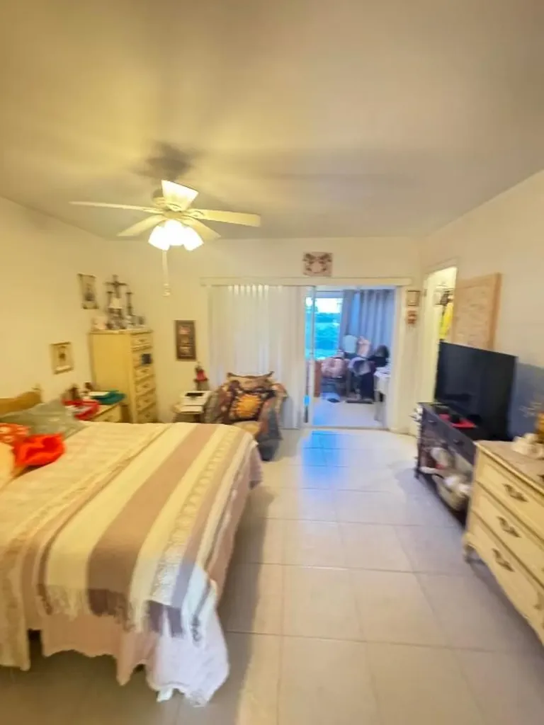 90 South Boulevard Boynton Beach FL 33435