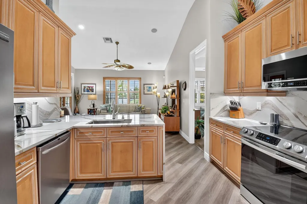 9946 Coronado Lake Drive Boynton Beach FL 33437