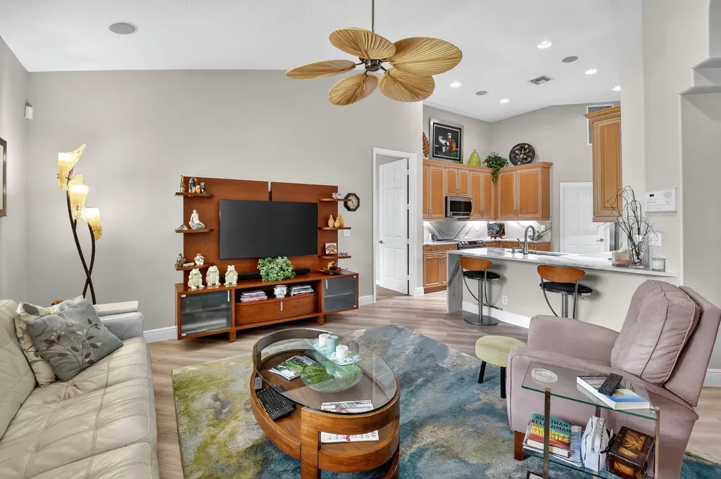 9946 Coronado Lake Drive Boynton Beach FL 33437