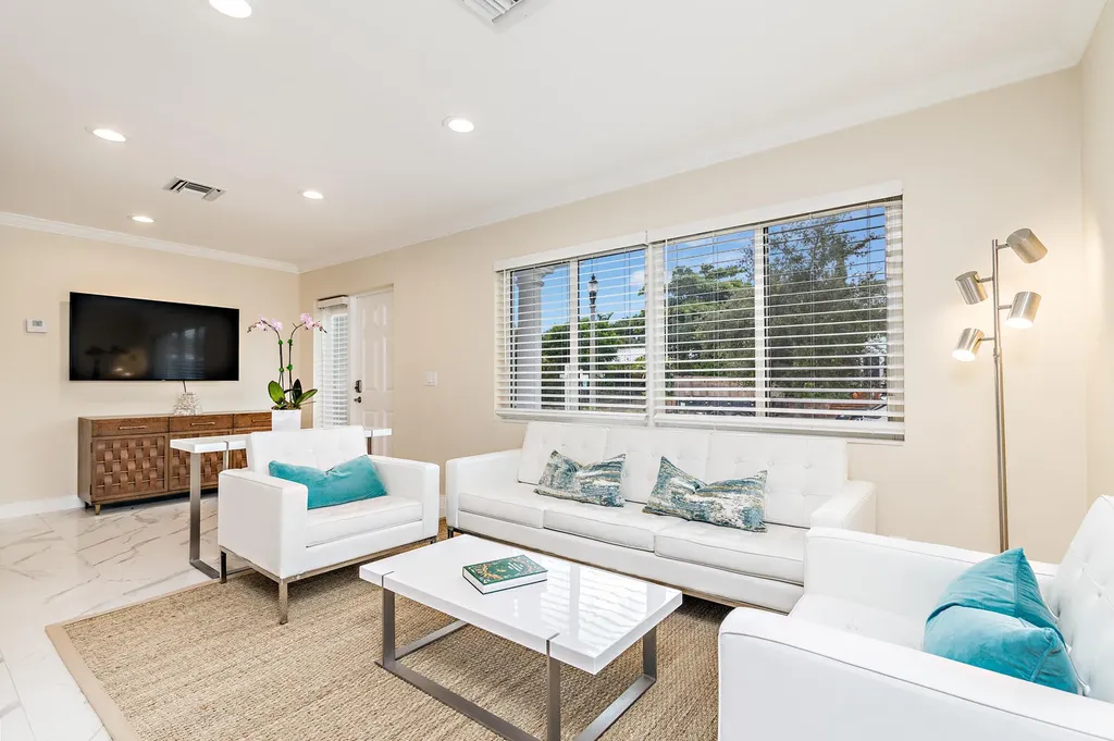 369 Valley Forge Road West Palm Beach FL 33405