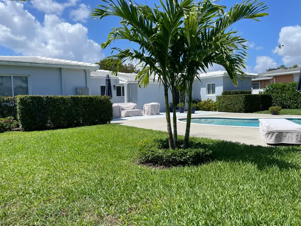 369 Valley Forge Road West Palm Beach FL 33405