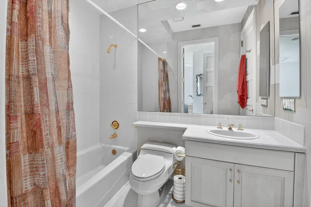 16670 Senterra Drive Delray Beach FL 33484