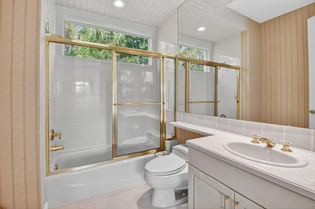 16670 Senterra Drive Delray Beach FL 33484