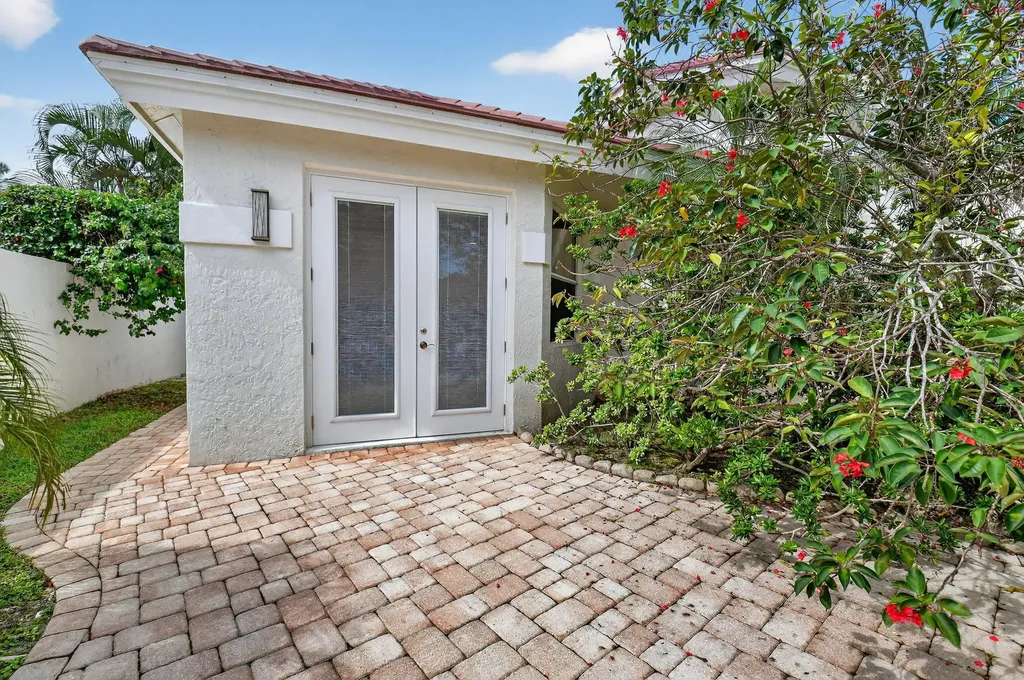 16670 Senterra Drive Delray Beach FL 33484