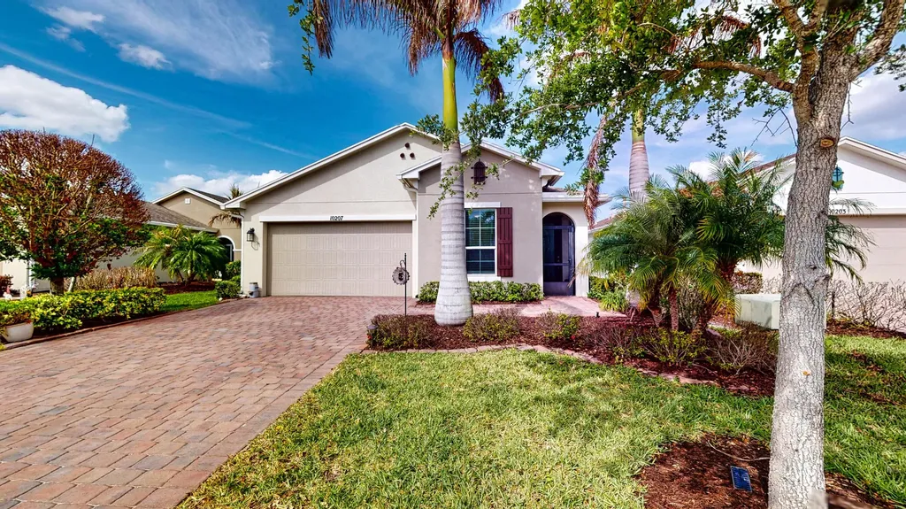 10207 SW Indian Lilac Trail Port St Lucie FL 34987