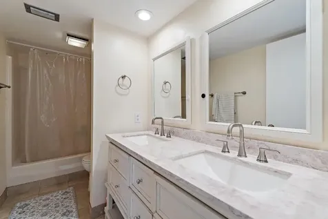 825 Center Street Jupiter FL 33458