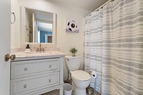 825 Center Street Jupiter FL 33458
