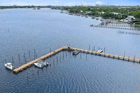 825 Center Street Jupiter FL 33458
