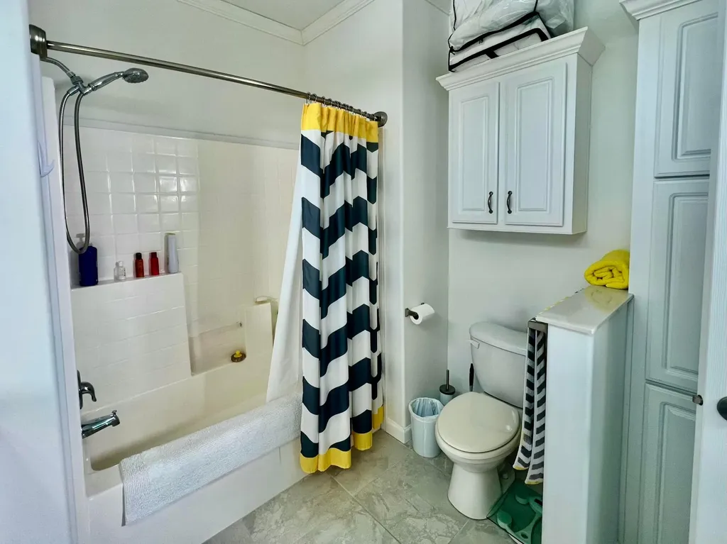 413 Hibiscus Drive Deerfield Beach FL 33442