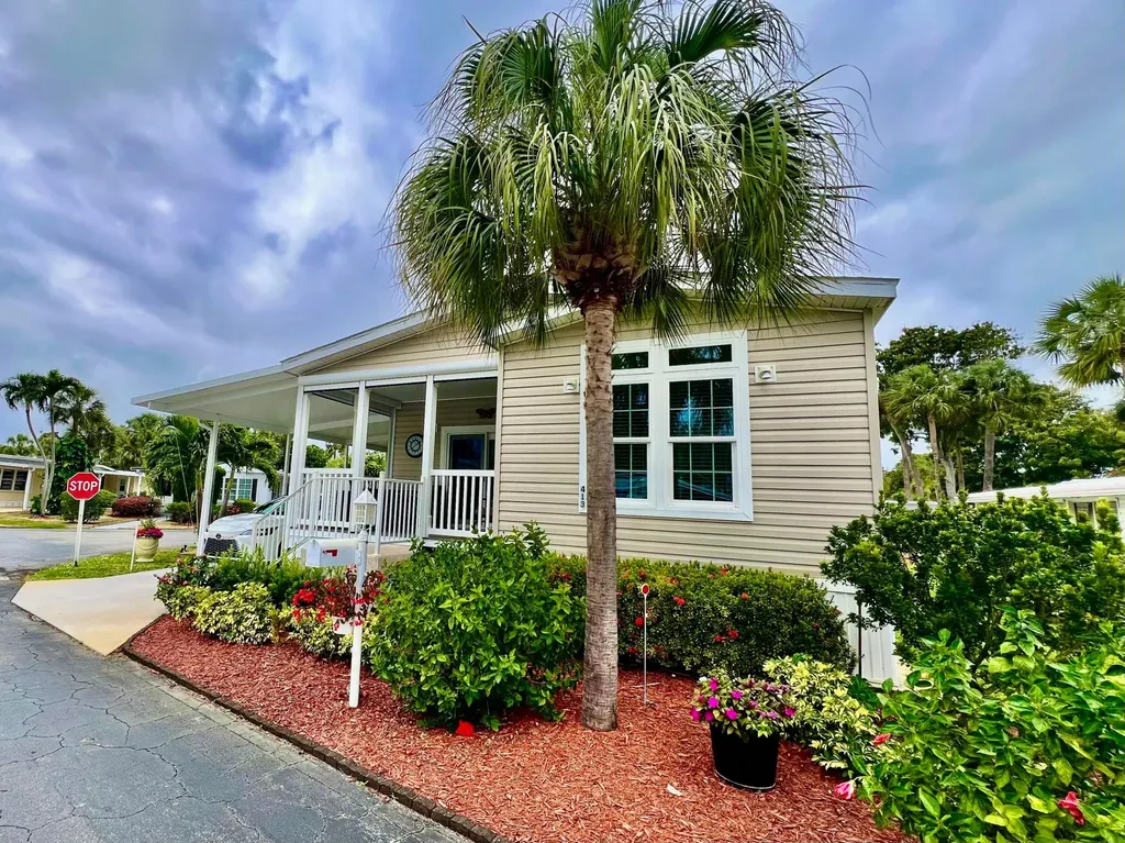 413 Hibiscus Drive Deerfield Beach FL 33442