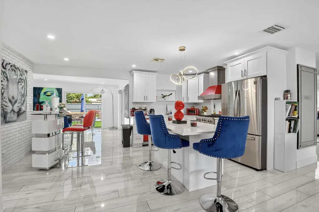 449 SW 4th Avenue Boynton Beach FL 33435