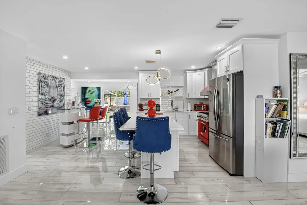 449 SW 4th Avenue Boynton Beach FL 33435