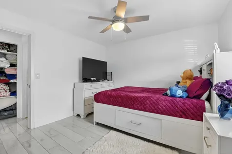 449 SW 4th Avenue Boynton Beach FL 33435