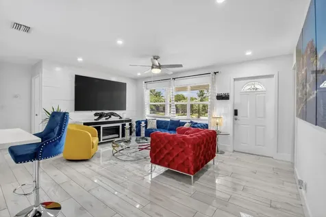 449 SW 4th Avenue Boynton Beach FL 33435