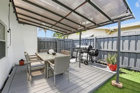 449 SW 4th Avenue Boynton Beach FL 33435