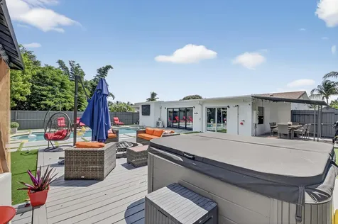 449 SW 4th Avenue Boynton Beach FL 33435