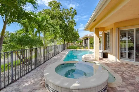 814 SW Palm Cove Drive Palm City FL 34990