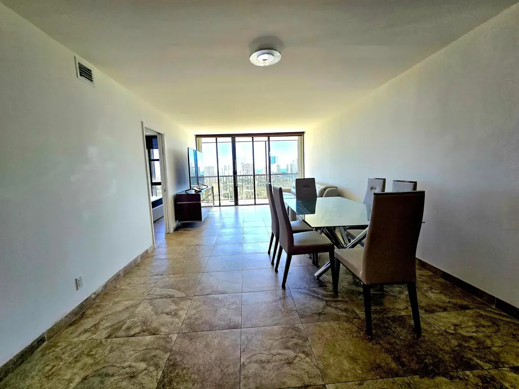 20335 W Country Club Drive Aventura FL 33180
