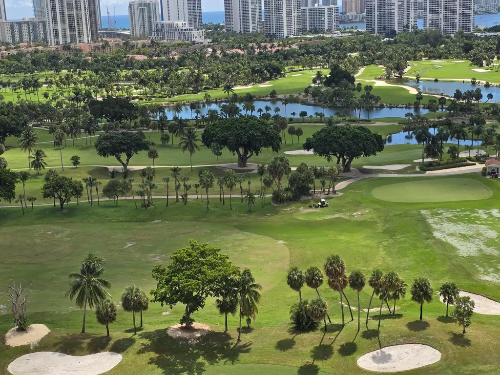 20335 W Country Club Drive Aventura FL 33180