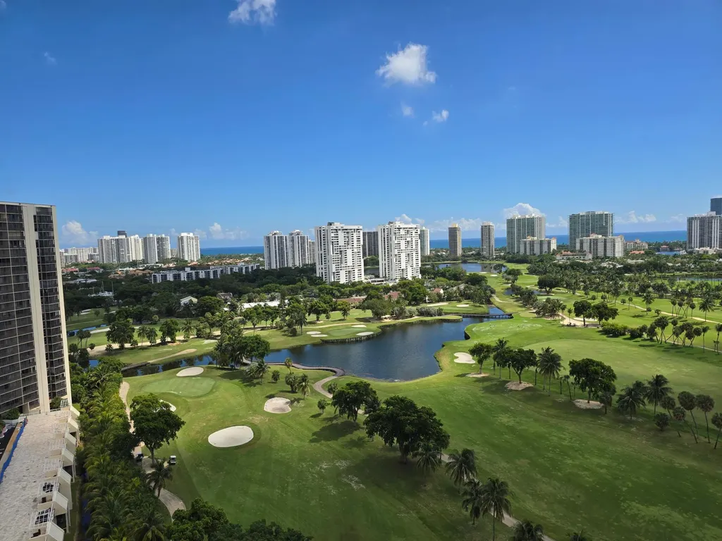 20335 W Country Club Drive Aventura FL 33180