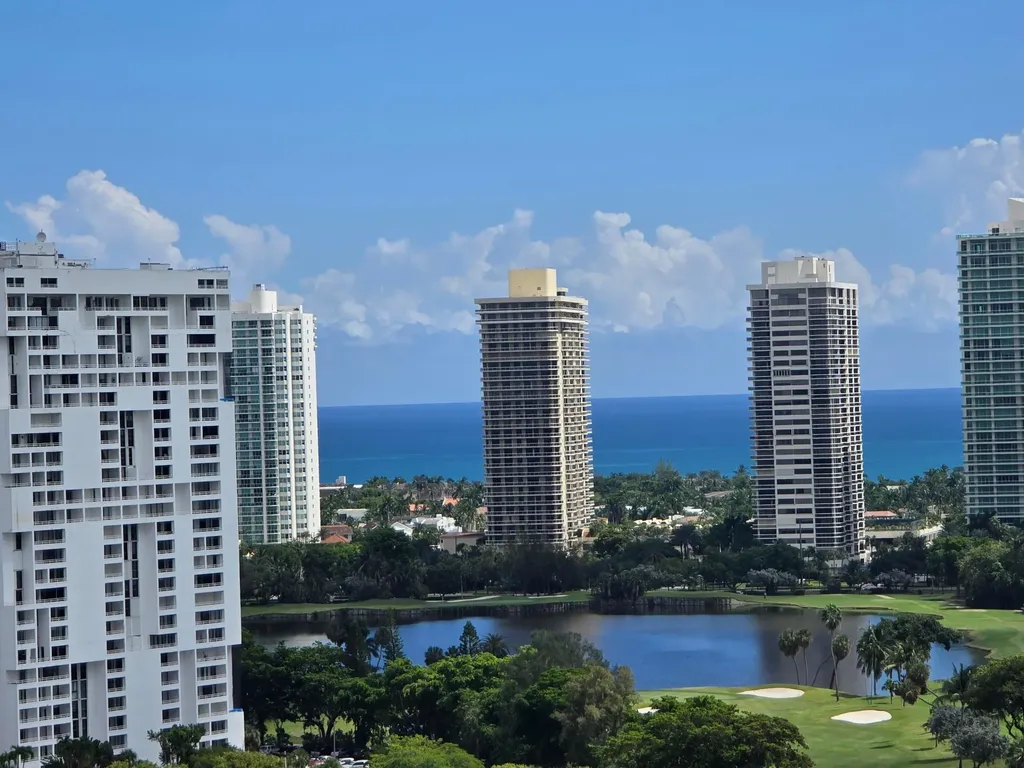 20335 W Country Club Drive Aventura FL 33180