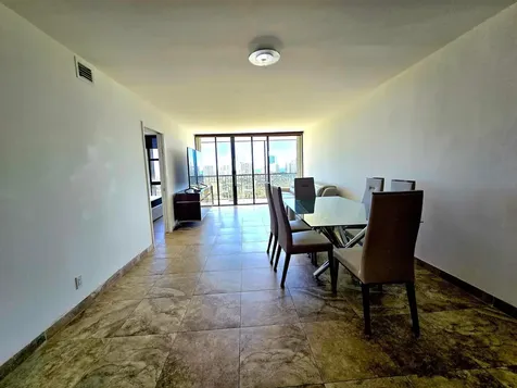 20335 W Country Club Drive Aventura FL 33180