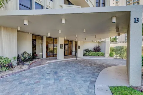 2800 N Ocean Drive Singer Island FL 33404
