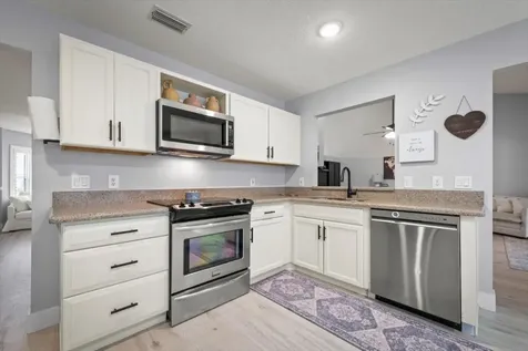 352 Aleatha Drive Daytona Beach FL 32114