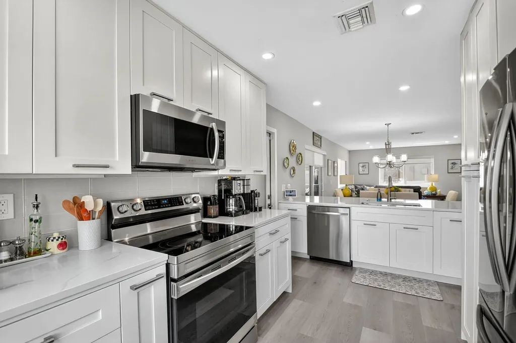 14844 Wildflower Lane Delray Beach FL 33446