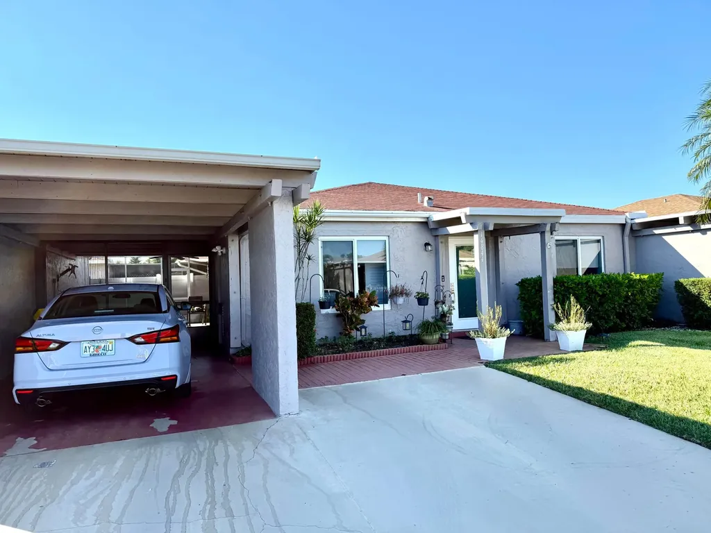 14844 Wildflower Lane Delray Beach FL 33446