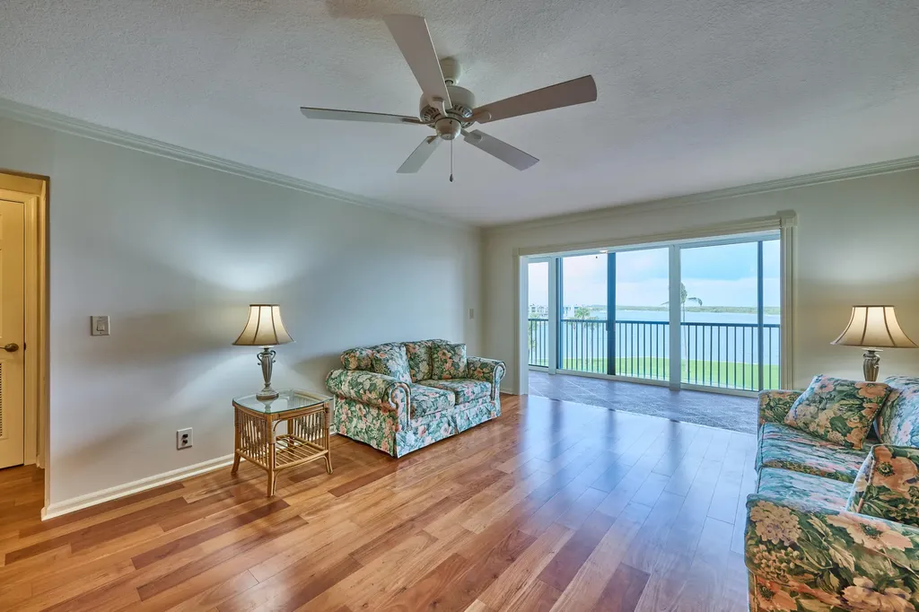200 Intracoastal Place Jupiter FL 33469