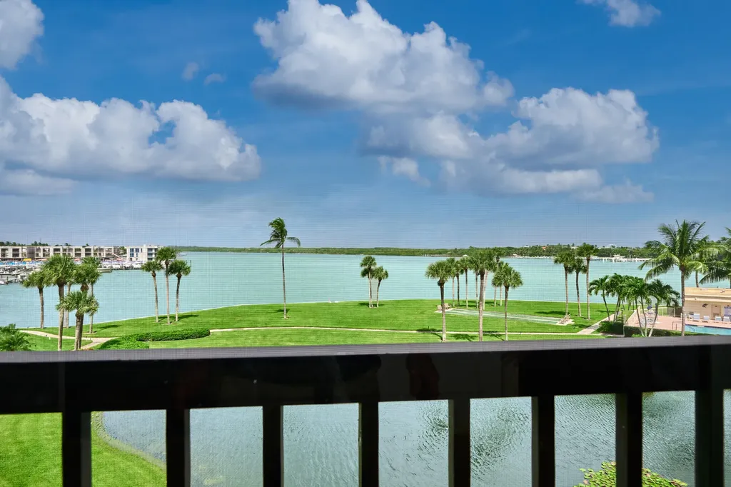 200 Intracoastal Place Jupiter FL 33469