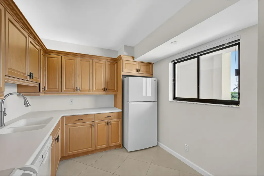100 Ocean Trail Way Jupiter FL 33477