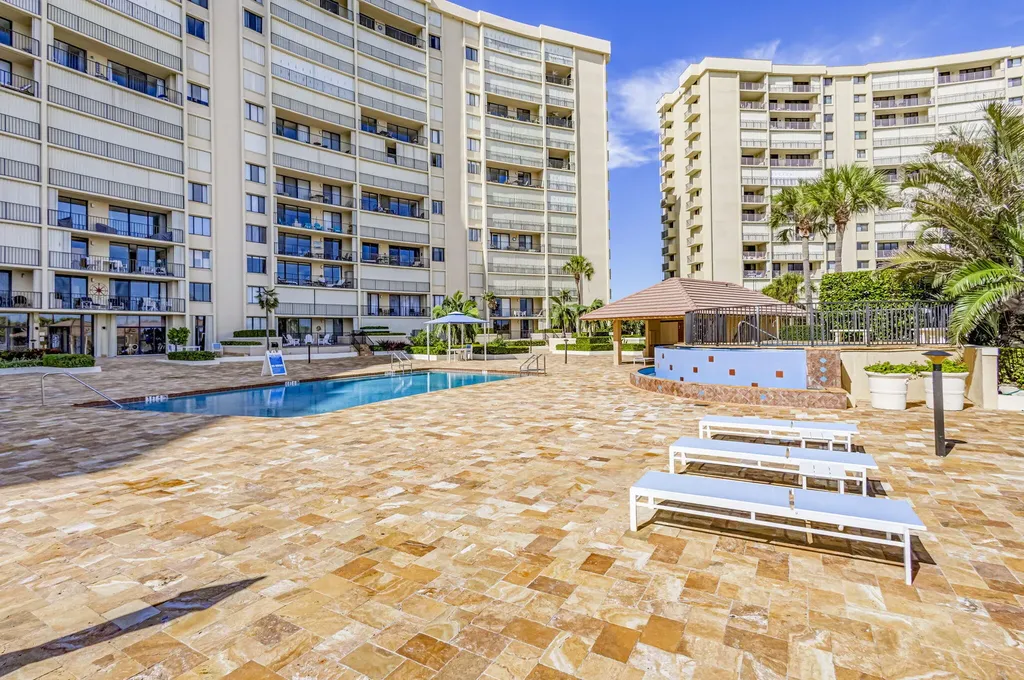 100 Ocean Trail Way Jupiter FL 33477