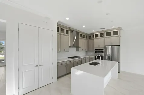 1016 Raleigh Way Wellington FL 33414