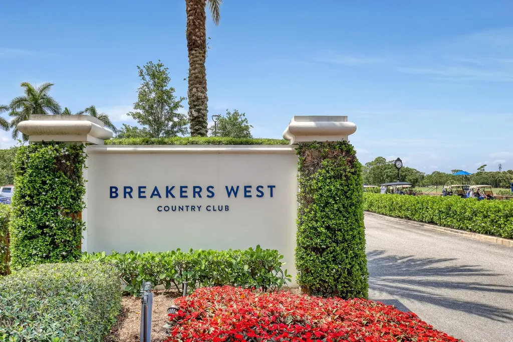 1535 Fairway Terrace West Palm Beach FL 33411