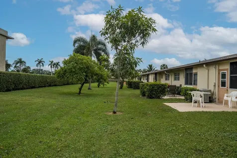 2832 W Crosley Drive West Palm Beach FL 33415