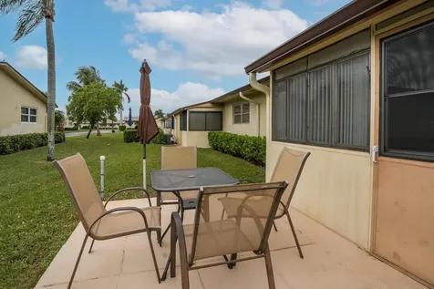 2832 W Crosley Drive West Palm Beach FL 33415