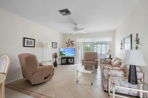 2832 W Crosley Drive West Palm Beach FL 33415